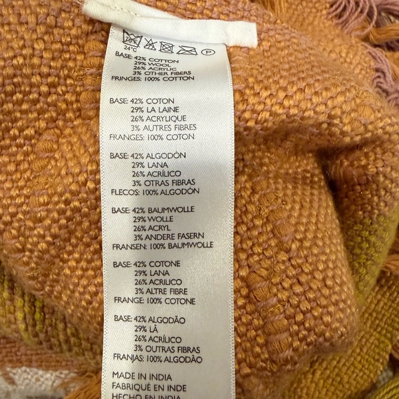 Anthropologie x All Roads Textured Bloomfield Throw Blanket Size 50x60 Inches - Picture 8 of 12